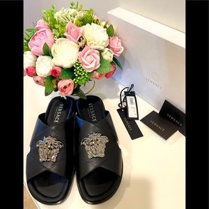 Versace man shoes! Made in Italy 🇮🇹 100% guarantees authentic!